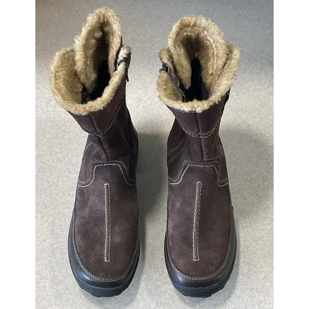 Clarks Andes Fortune Suede Boots Brown Women’s Side Zip Size 9M Faux Fur Lining